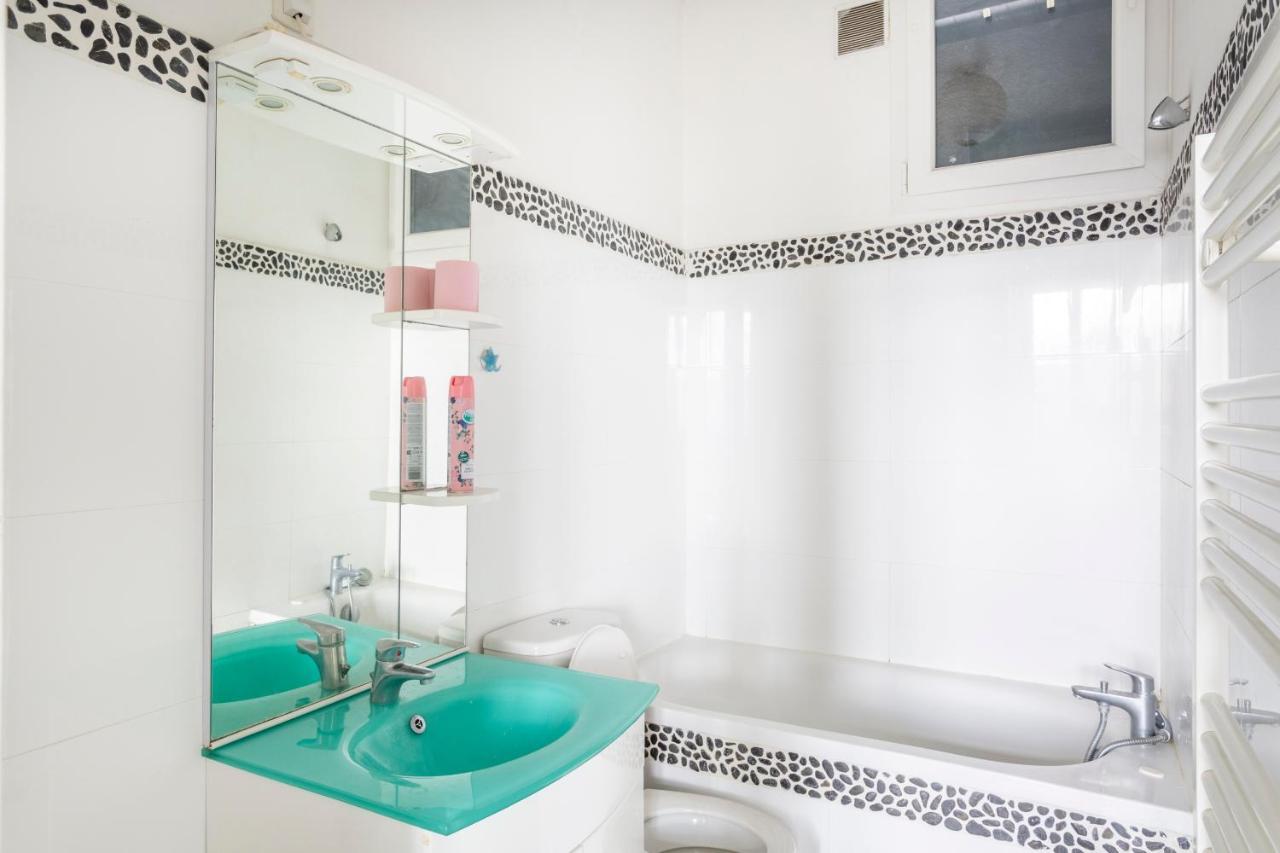 Hostel Ambassade Bretonne Vieux-Port Marseille Ngoại thất bức ảnh